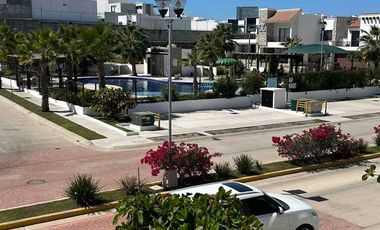 CASA AMUEBLADA FRACC AZUL MARINO