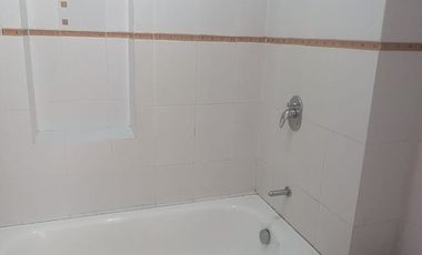 DEPARTAMENTO DE VENTA 2 DORMITORIOS DENTRO DE CONJUNTO CON SEGURIDAD EL BOSQUE QUITO