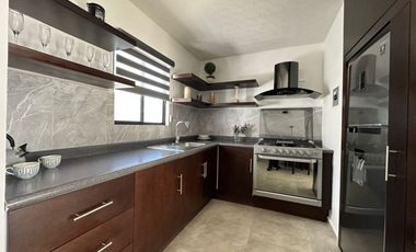 Casa en Privada con Vigilancia 24/7 a 1 hora de la CDMX.