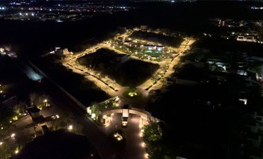 VENTA DE TERRENO RESIDENCIAL, ENTREAGA INMEDIATA, CHOLUL, ZONA NORTE DE MÉRIDA