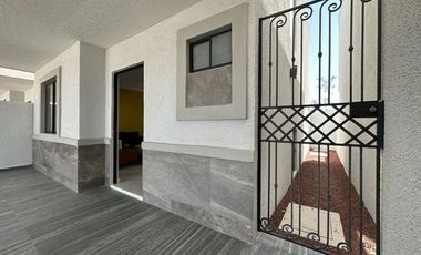 Casa Nueva de 3 Recamaras con Vestidor y Cochera a 60 mins de la CDMX.