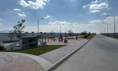 Casa Familiar con Diseño Minimalista cerca de Escuelas en Pachuca.