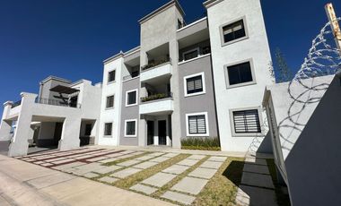 Funcional Departamento de 2 Recamaras con Roof Garden dentro de Privada en Pachuca.