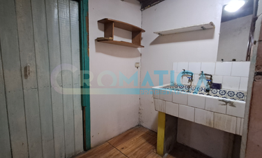 Casa en Venta ampliada y regularizada- Los Alpes