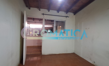 Casa en Venta ampliada y regularizada- Los Alpes