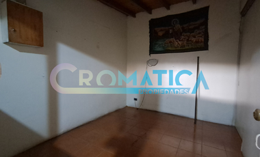 Casa en Venta ampliada y regularizada- Los Alpes