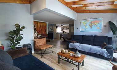 Se Vende Casa en Condominio Altos de Viña, a 5 minutos del centro de Viña