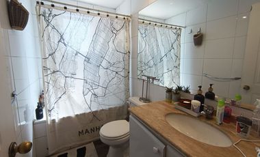 Se Vende Casa en Condominio Altos de Viña, a 5 minutos del centro de Viña