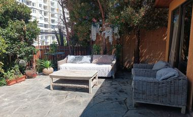 Se Vende Casa en Condominio Altos de Viña, a 5 minutos del centro de Viña