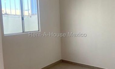 Departamento de 2 recámaras - RENTA, Real Solare