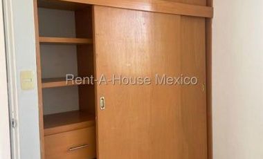 Departamento de 2 recámaras - RENTA, Real Solare