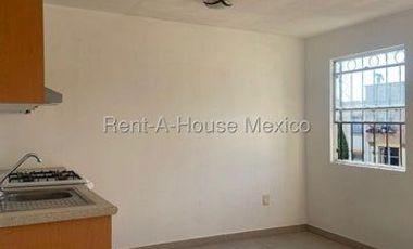 Departamento de 2 recámaras - RENTA, Real Solare