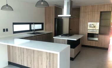 CASA EN RENTA EN BOSQUES DE BAMBU CON PANELES SOLARES PLAYA DEL CARMEN