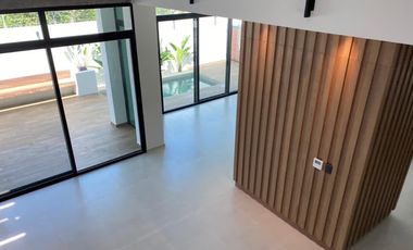 CASA EN RENTA EN BOSQUES DE BAMBU CON PANELES SOLARES PLAYA DEL CARMEN