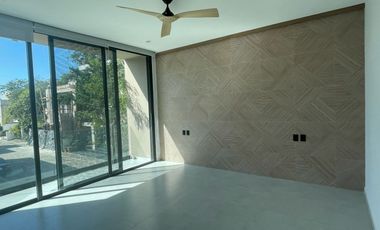 CASA EN RENTA EN BOSQUES DE BAMBU CON PANELES SOLARES PLAYA DEL CARMEN