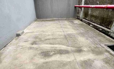 Oficina-Bodega de Venta  en Almax 3