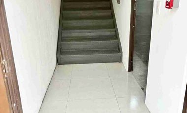 Oficina-Bodega de Venta  en Almax 3