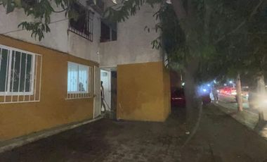 Zihuatanejo Avenida La Boquita Departamento En Venta 2 Recamaras
