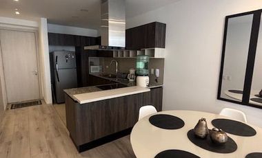 Arriendo departamento amoblado con balcon sector Republica del Salvador