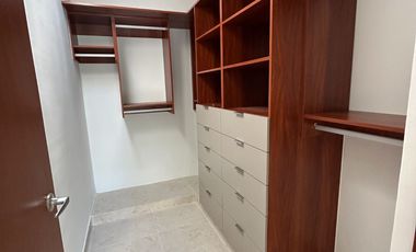 RENTA VILLA TIPO TOWNHOUSE EN CHOLUL. totalmente nueva.