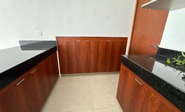 RENTA VILLA TIPO TOWNHOUSE EN CHOLUL. totalmente nueva.