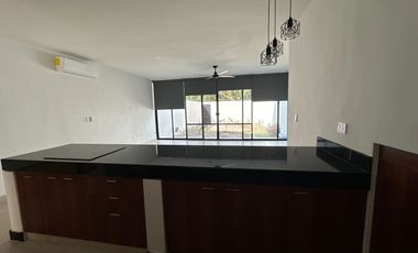 RENTA VILLA TIPO TOWNHOUSE EN CHOLUL. totalmente nueva.