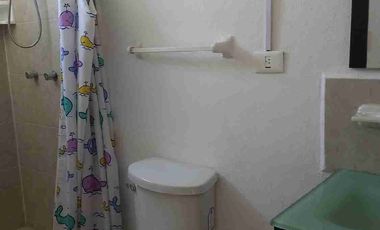 Rento Bonita Casa, con recámara en PB, en fraccionamiento con vigilancia, Cuautlancingo Puebla