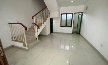 Disewakan Cepat Ruko Savoy Murah Harga Terjangkau, Jakarta Garden City, Cakung, Jakarta Timur, 028