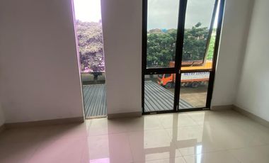 Disewakan Cepat Ruko Savoy Murah Harga Terjangkau, Jakarta Garden City, Cakung, Jakarta Timur, 028