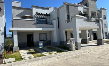 Tu Proximo Hogar en Pachuca: Casa de 3 recamaras cerca de Escuelas y Centros Comerciales en Pachuca a 45 Mins de la CDMX.