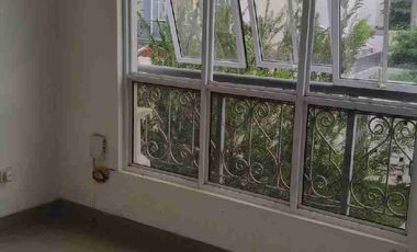 Sewakan Semi furnished Rumah Cluster 30 Juta/ Tahun.