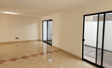 LOCALES EN PUEBLO NUEVO, CORREGIDORA