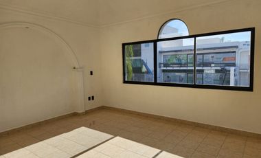 LOCALES EN PUEBLO NUEVO, CORREGIDORA