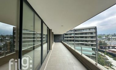 Arriendo  Moderno Departamento en Sector Privilegiado 3D / 3B La Dehesa