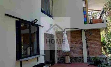 se renta casa en urbanización semiamoblada 2 plantas 2 habitaciones Capelo