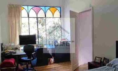 se renta casa en urbanización semiamoblada 2 plantas 2 habitaciones Capelo
