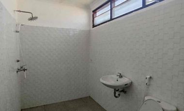 Rumah Mewah Premiun strategis termurah dan Luas, area sengkan jalan kaliurang km 7 Jogja