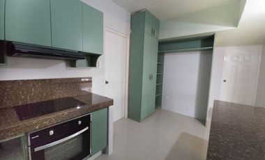 4-Bedroom House for Rent or For Sale in Solana Zaragoza, Angeles City | Near NLEX