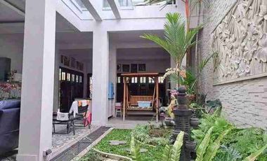 Dijual Rumah Mewah Sejuk Asri +Lift Baciro Timoho Tengah Kota.BU