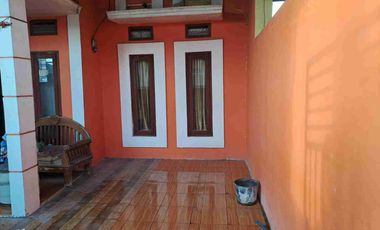 DIJUAL RUMAH KAMPUNG DI BELAKANG PEMDA KARAWANG