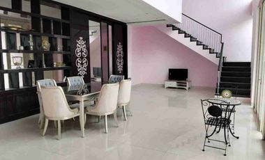 Disewakan Rumah furnished lokasi Palm beach Pakuwon city