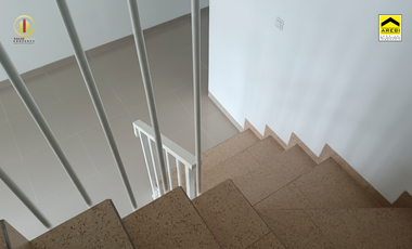 RUMAH BARU MURAH SCANDINAVIAN CISARANTEN ARCAMANIK BANDUNG