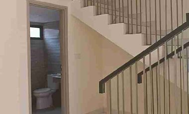 Disewakan Rumah Bagus Siap Huni Di Asya Semayang JGC Cakung Jakarta