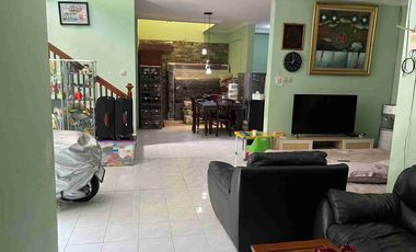 Rumah siap huni di Bintara indah Bekasi Barat