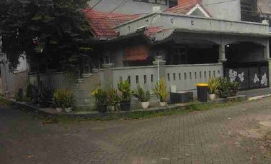 Rumah siap huni di Bintara indah Bekasi Barat