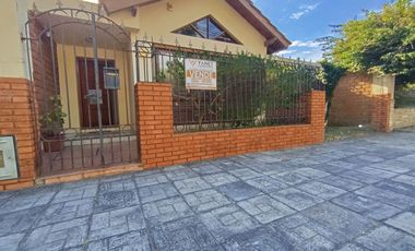 Casa 4 Ambientes en Santa Teresita – Lote 10 x 40 – Zona Calle 4