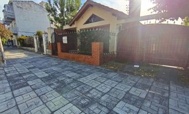 Casa 4 Ambientes en Santa Teresita – Lote 10 x 40 – Zona Calle 4