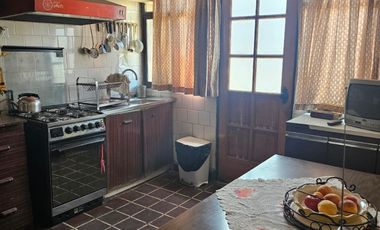 LUMINOSA Y ACODEGEDORA CASA IMPECABLE