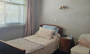 LUMINOSA Y ACODEGEDORA CASA IMPECABLE