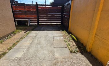 Casa 4 dormitorios, patio y antejardín. Terrazas las Lomas,  Lomas San Andres. Concepción